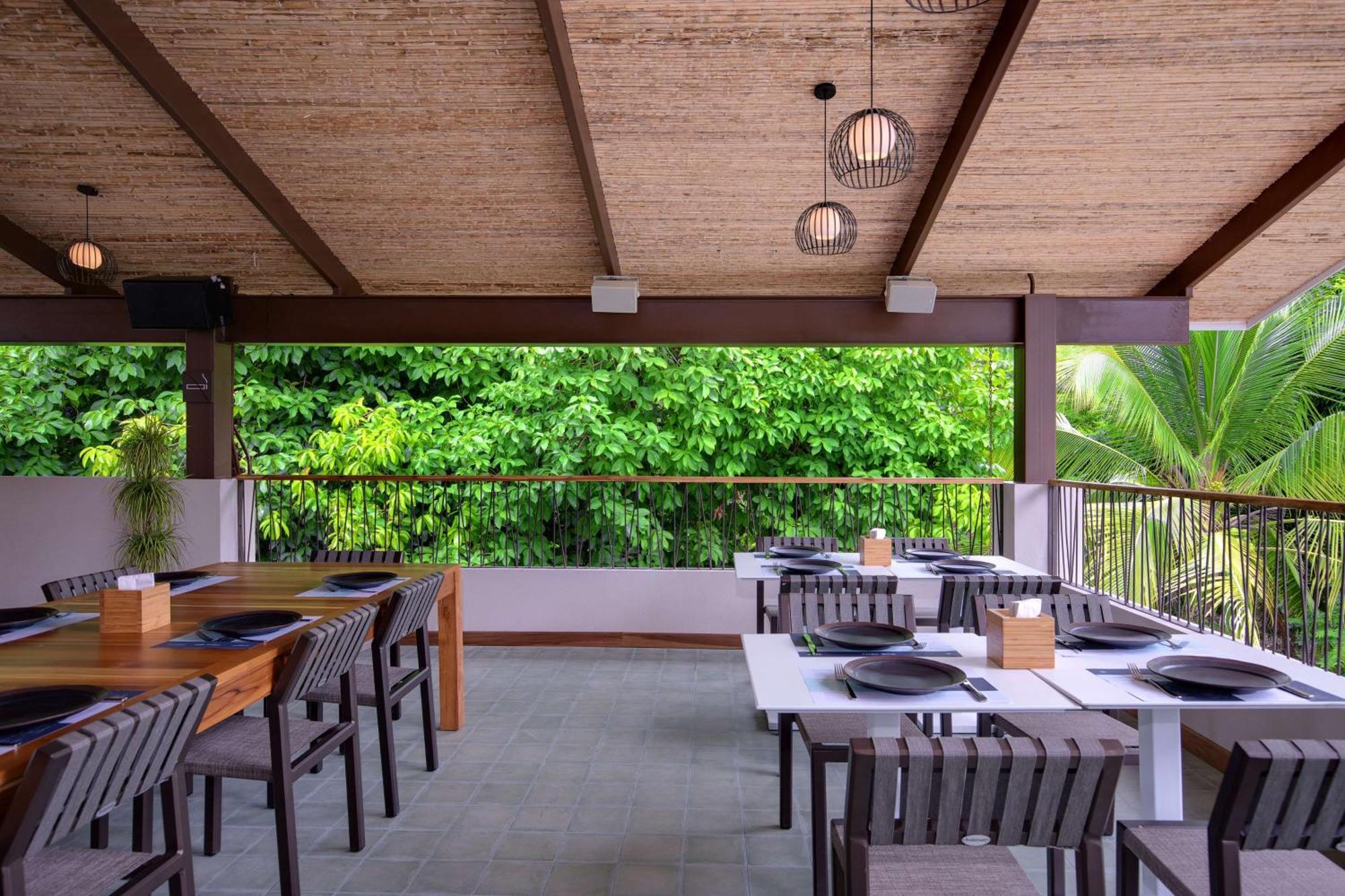 מלון Puerto Jiménez Botanika Osa Peninsula, Curio Collection By Hilton מראה חיצוני תמונה